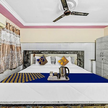 Spot On Svr Grand Hotel Vijayawāda Екстериор снимка