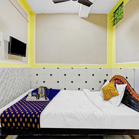Spot On Svr Grand Hotel Vijayawāda Екстериор снимка